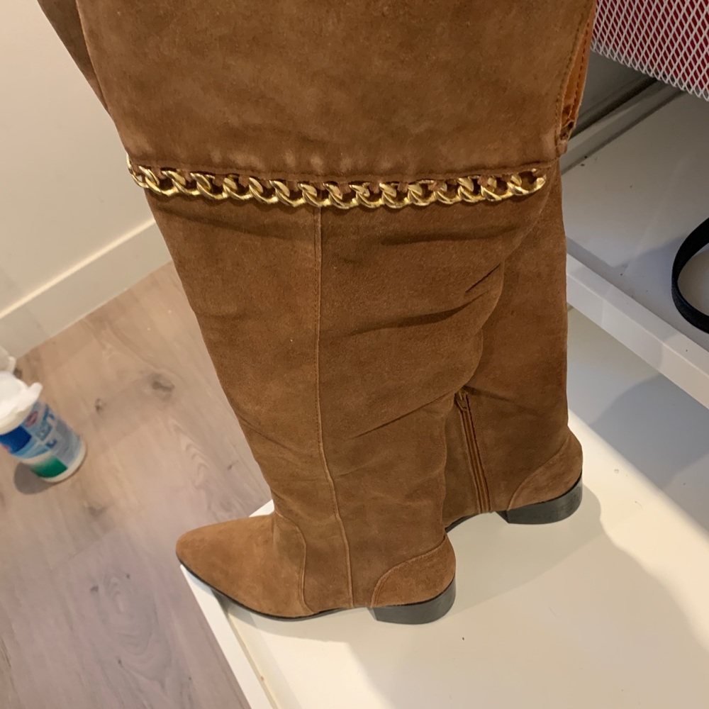 Suede chain over the knee boots
